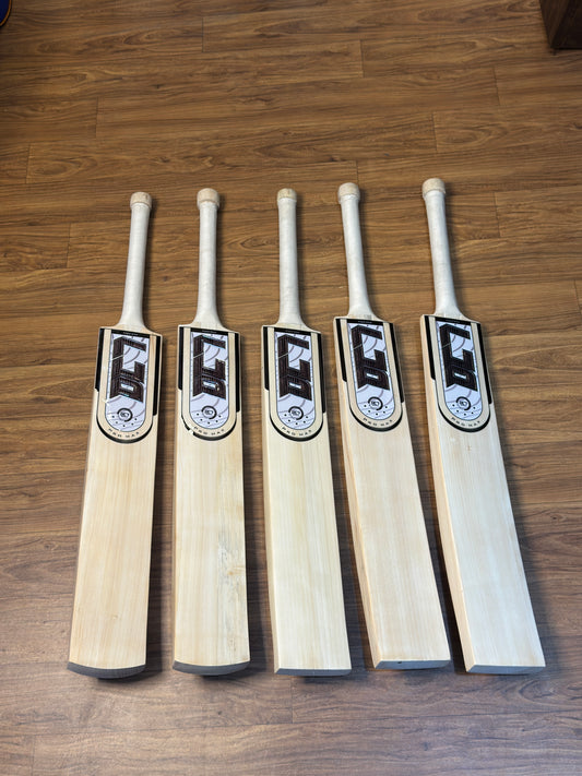 DC7 PRO MAX SERBIAN WILLOW CRICKET BAT-SH