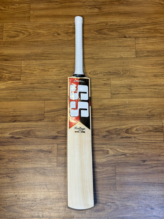 SS VINTAGE PRO ENGLISH WILLOW CRICKET BAT - SH