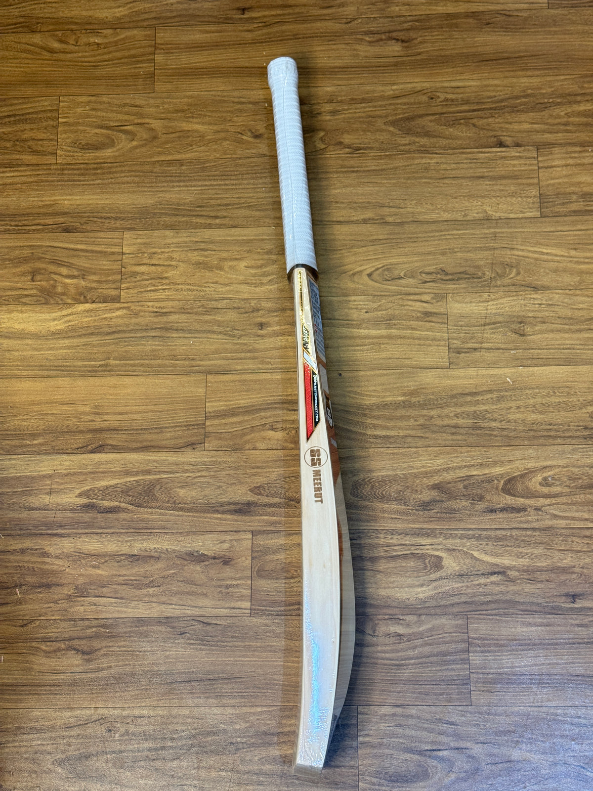 SS VINTAGE PRO ENGLISH WILLOW CRICKET BAT - SH