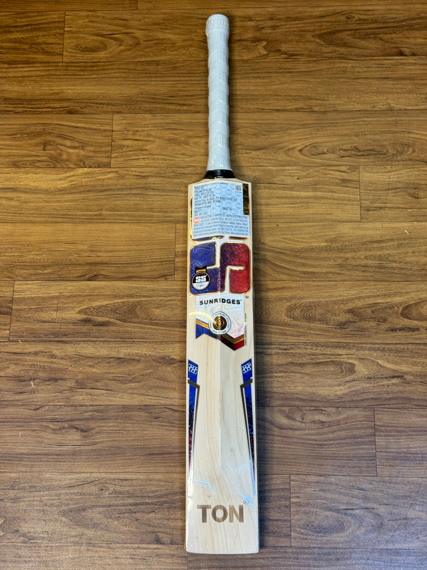SS T20 WORLD CUP ENGLISH WILLOW CRICKET BAT-SH