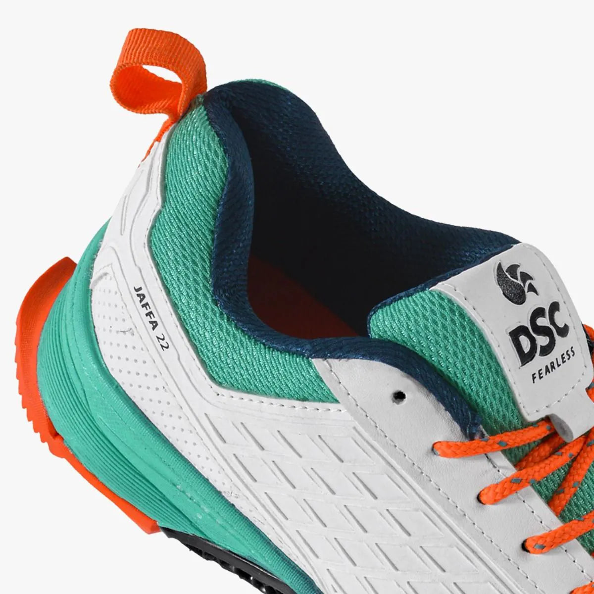 DSC JAFFA 22 CRICKET SHOES